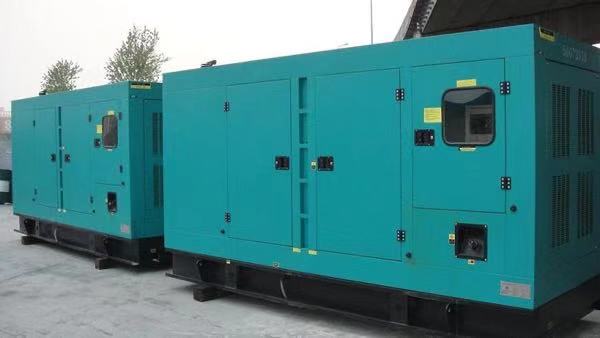 东山康明斯400kw大型柴油二手发电机组